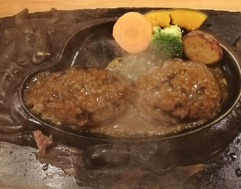 実際に食べた浜松市にあるさわやかのげんこつハンバーグ